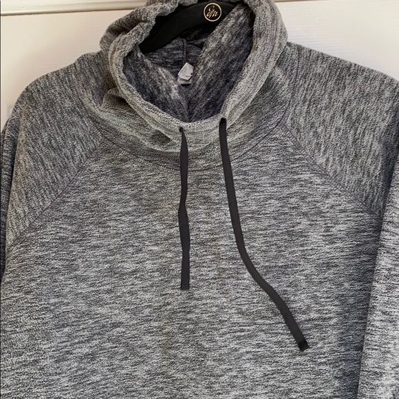 IDEOLOGY LIGHTWEIGHT SWEATSHIRT. SIZE S - Picture 3 of 6